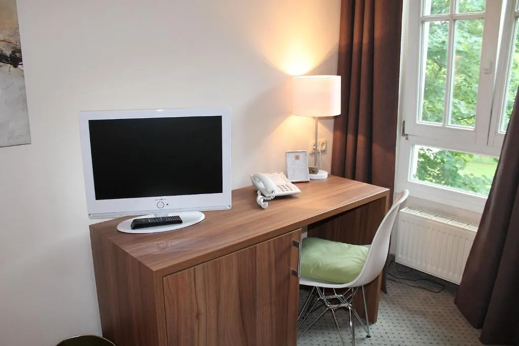 Guest house Villa Am Schlosspark Munich